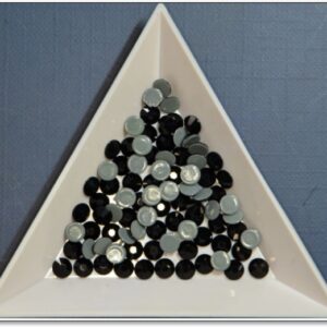 Jet-Black_1644_0.jpg
